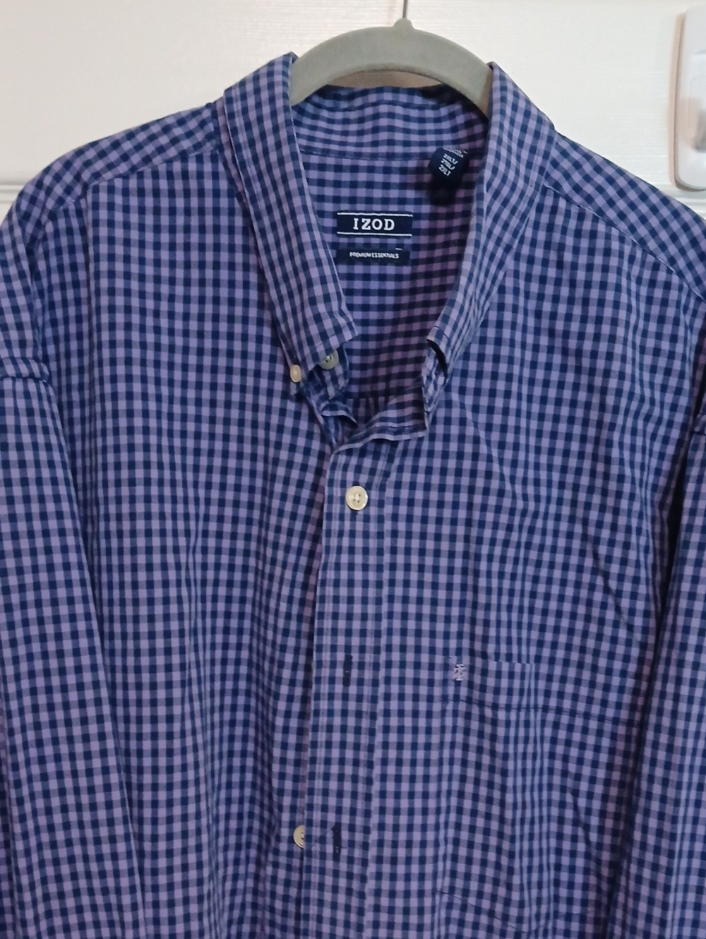 Izod Men’s Blue & Purple Gingham Button-Down Shirt